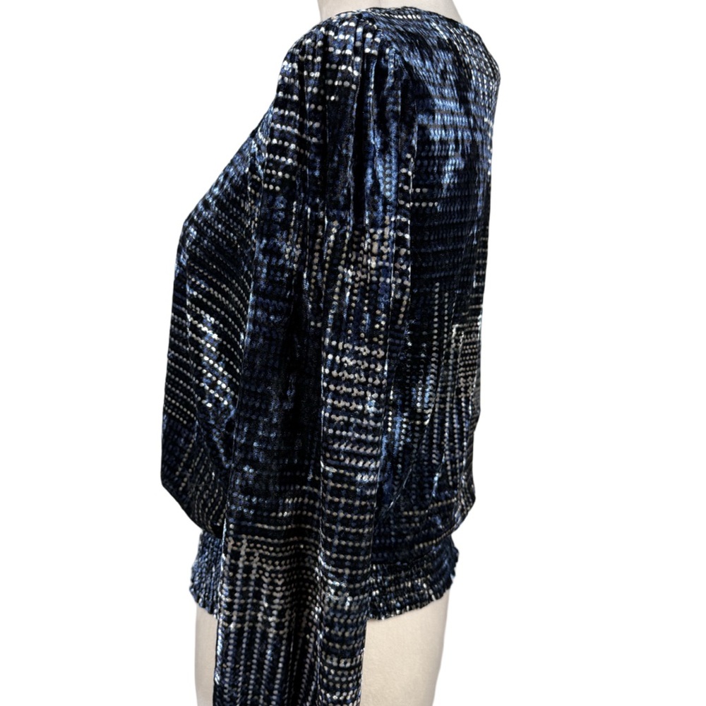 White House Black Market crushed velvet black and blue twilight top size 8 - Picture 2 of 9